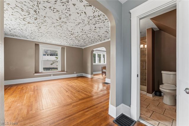 384 Bank Street, Painesville, OH 44077