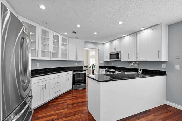 6412 Wilmington NE, Albuquerque, NM 87111