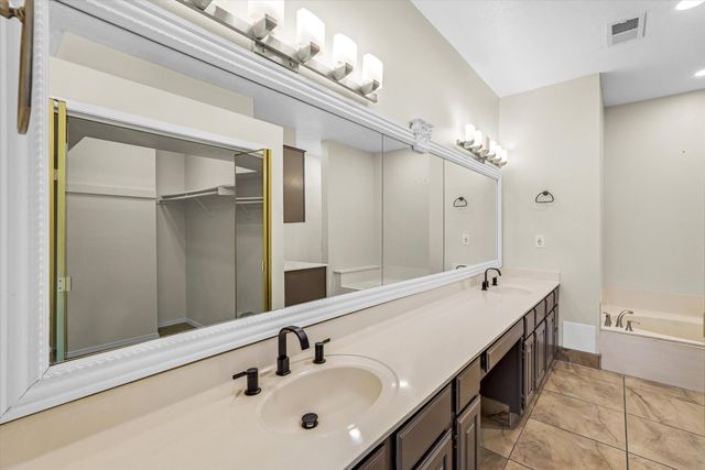 6412 Wilmington NE, Albuquerque, NM 87111