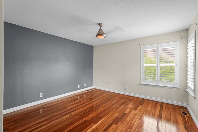 6412 Wilmington NE, Albuquerque, NM 87111