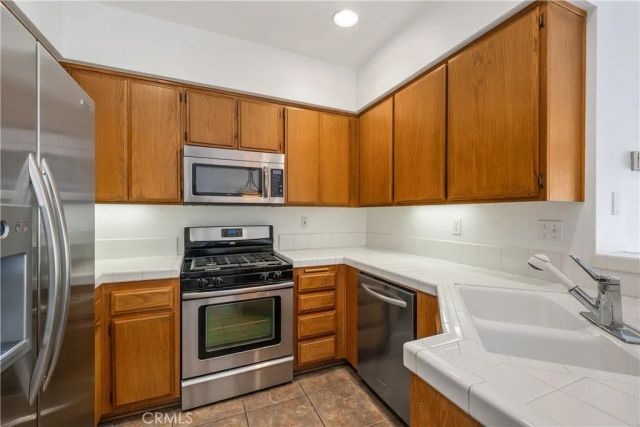 26927 Begonia, Mission Viejo, CA 92692