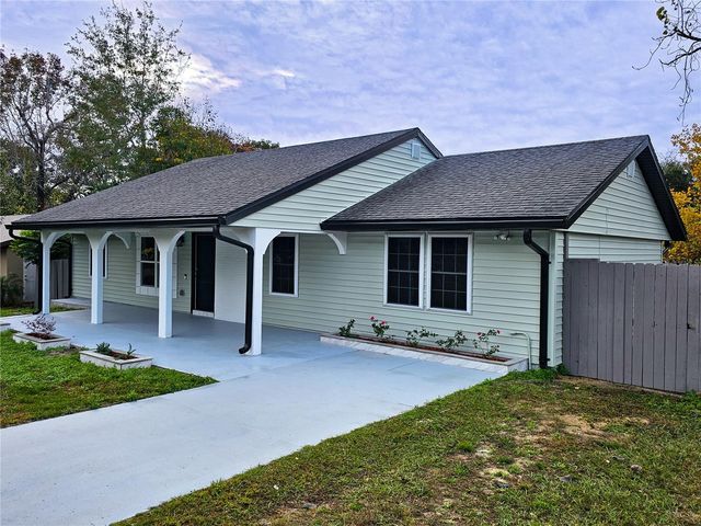 113 E PEARL STREET, Minneola, FL 34715