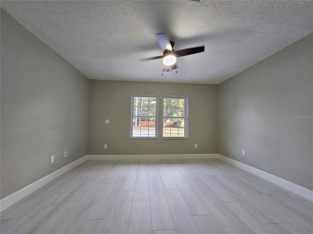 113 E PEARL STREET, Minneola, FL 34715