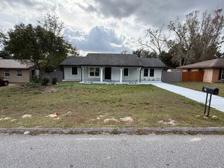 113 E PEARL STREET, Minneola, FL 34715
