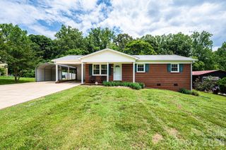 315 Shannonbrook Drive, Newton, NC 28658
