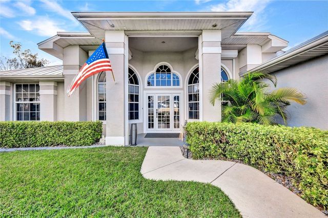 3908 SW 22nd PL, Cape Coral, FL 33914