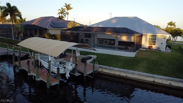 3908 SW 22nd PL, Cape Coral, FL 33914