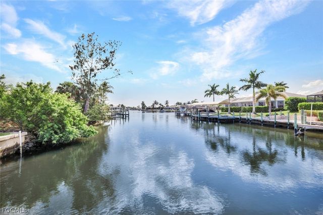 3908 SW 22nd PL, Cape Coral, FL 33914