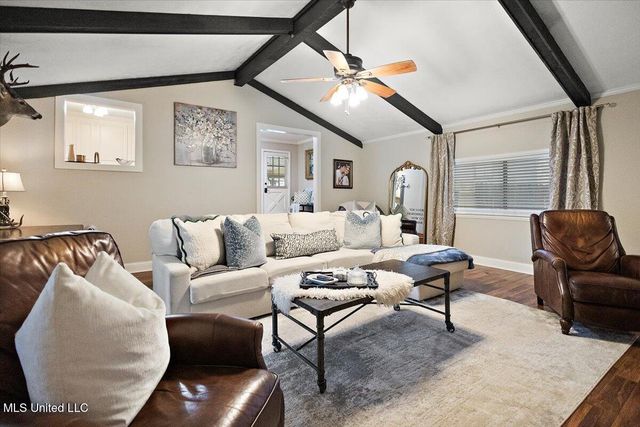 359 Saint Paul Street, Pearl, MS 39208