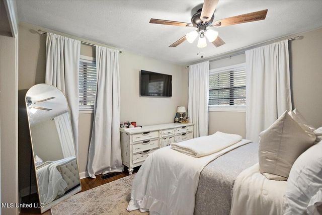 359 Saint Paul Street, Pearl, MS 39208