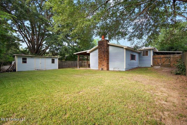 359 Saint Paul Street, Pearl, MS 39208