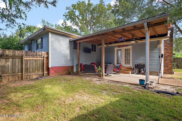 359 Saint Paul Street, Pearl, MS 39208