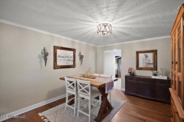 359 Saint Paul Street, Pearl, MS 39208