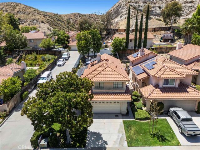 29065 Marilyn Dr, Canyon Country, CA 91387