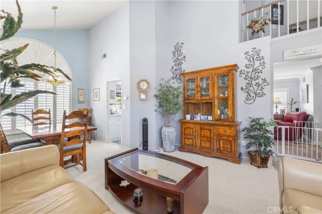 29065 Marilyn Dr, Canyon Country, CA 91387