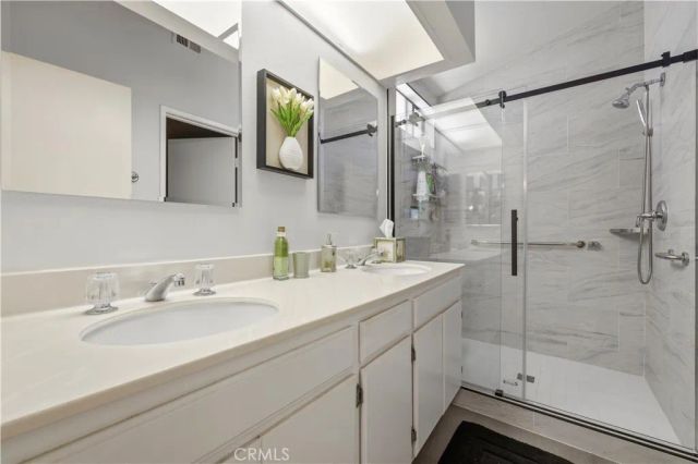 29065 Marilyn Dr, Canyon Country, CA 91387