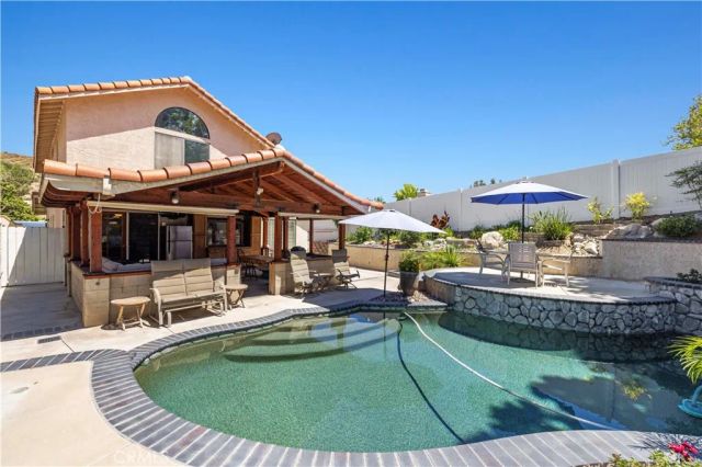 29065 Marilyn Dr, Canyon Country, CA 91387