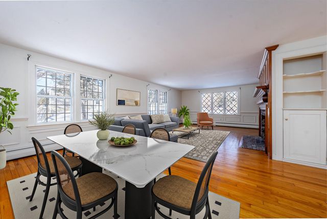 7 Pinefield Lane, South Dennis, MA 02660