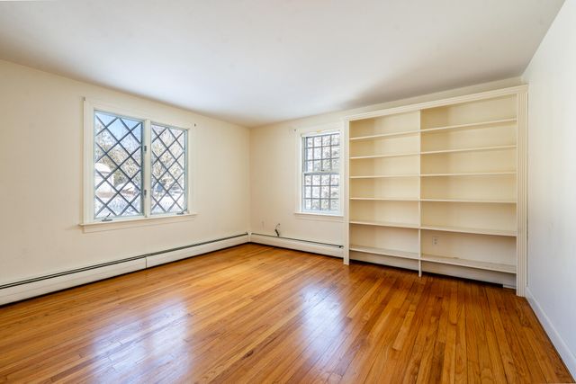 7 Pinefield Lane, South Dennis, MA 02660