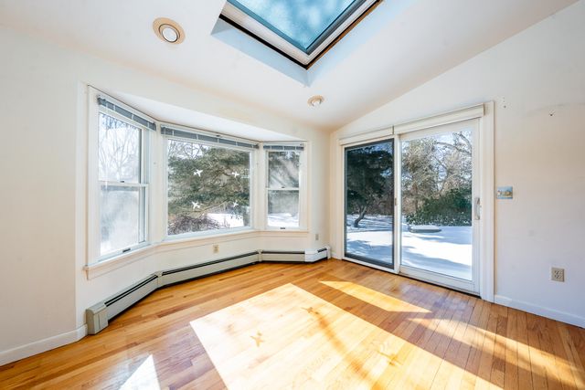 7 Pinefield Lane, South Dennis, MA 02660