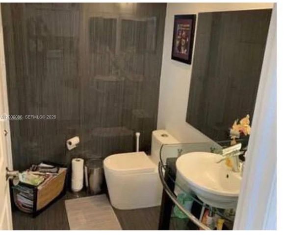 9009 SW 214th St 9009, Cutler Bay, FL 33189