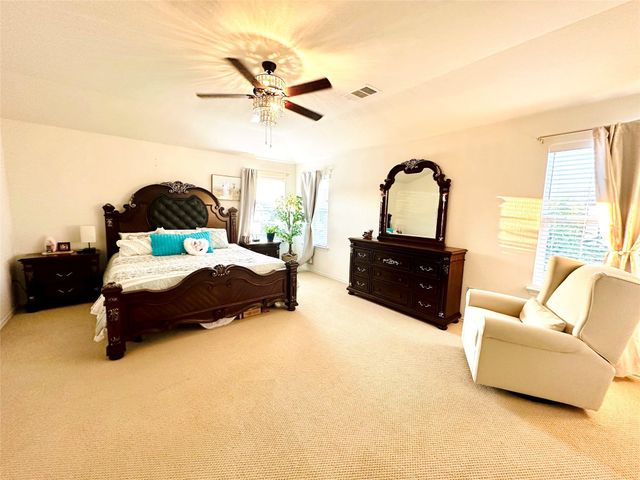 524 Ayinger LN, Austin, TX 78728