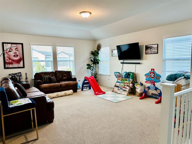 524 Ayinger LN, Austin, TX 78728