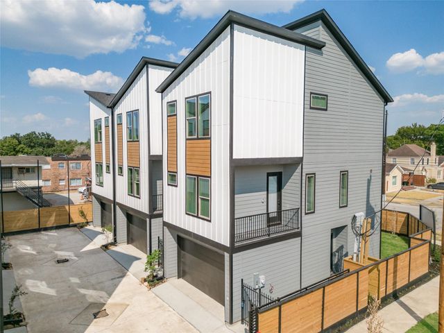 2407 Alabama Street, Houston, TX 77004