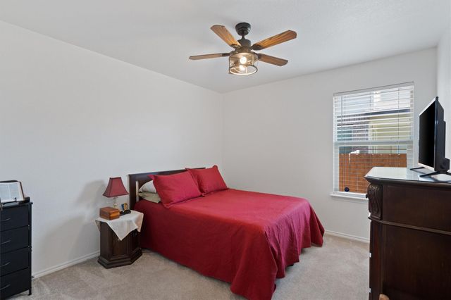 9115 Hidden Oaks DR, Temple, TX 76502