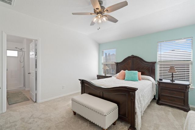 9115 Hidden Oaks DR, Temple, TX 76502