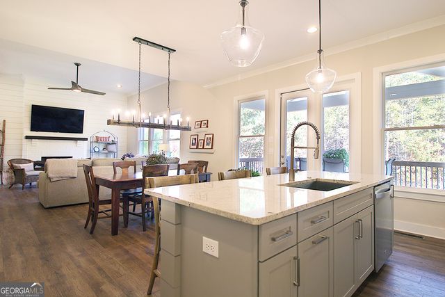 75 Stoneridge Court, Dawsonville, GA 30534