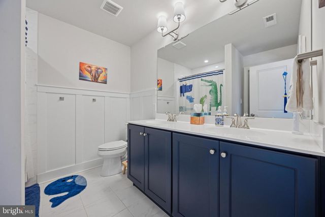 232 S SUGAN, New Hope, PA 18938