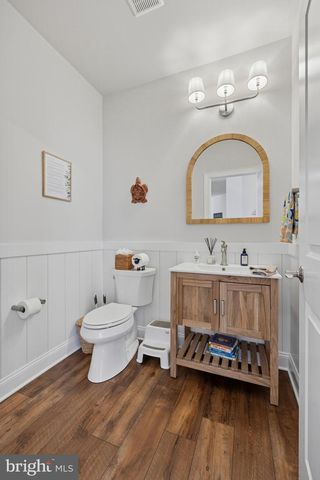 232 S SUGAN, New Hope, PA 18938