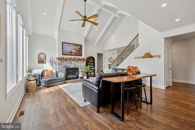 232 S SUGAN, New Hope, PA 18938