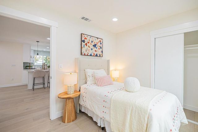 2516 Parkland Court, Santa Clara, CA 95051