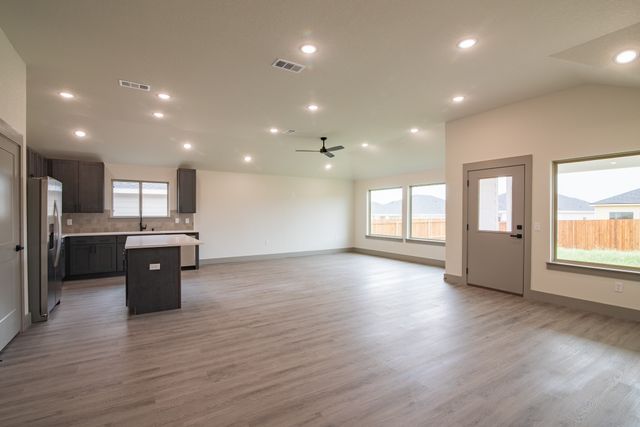 13557 Bonanza Circle, Cresson, TX 76035