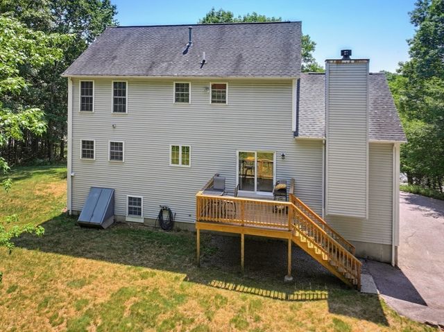 225 Daniels St, Franklin, MA 02038