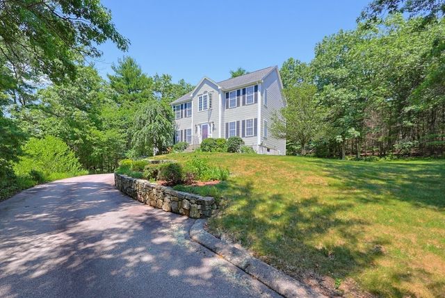 225 Daniels St, Franklin, MA 02038