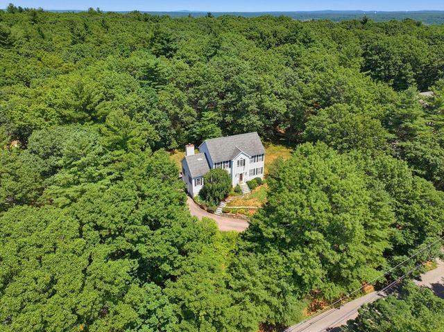 225 Daniels St, Franklin, MA 02038