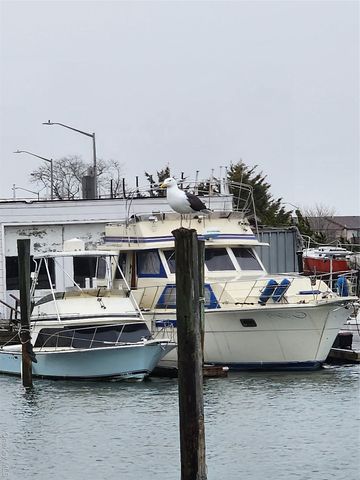 377 Woodcleft Avenue, Freeport, NY 11520