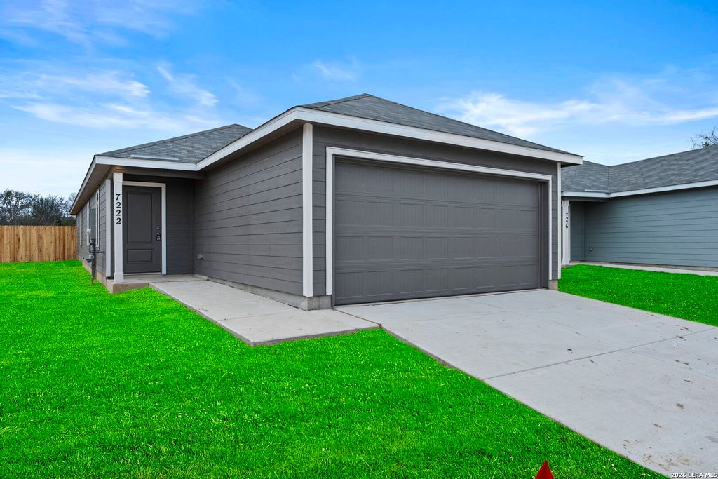 7222 Brownleaf dr, San Antonio, TX 78227