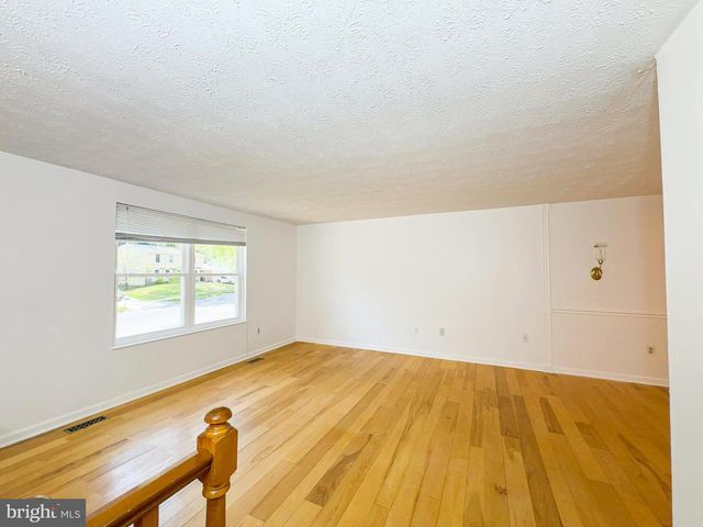 13000 OLD CHAPEL RD, Bowie, MD 20720