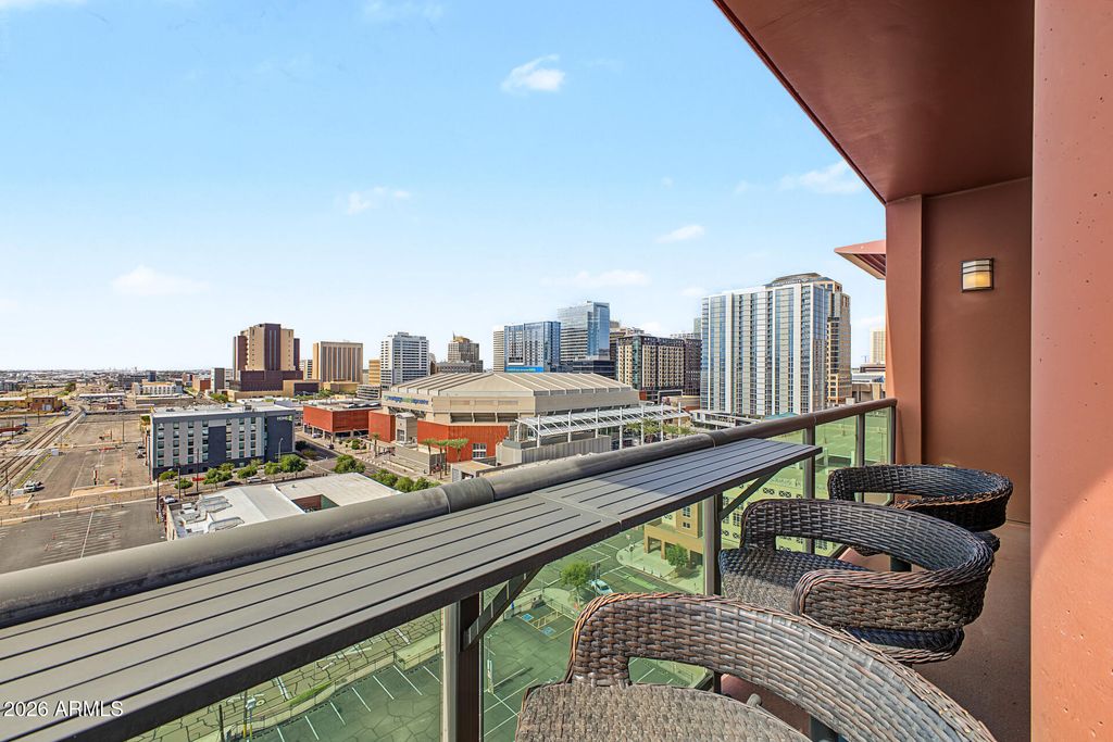 310 S 4TH Street 1201, Phoenix, AZ 85004 — exterior