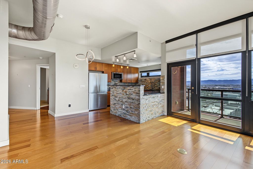 310 S 4TH Street 1201, Phoenix, AZ 85004 — photo 2