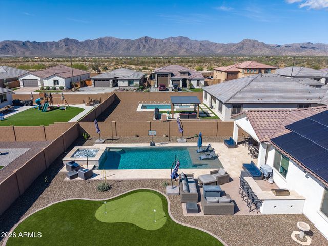 18625 W SELDON Lane, Waddell, AZ 85355