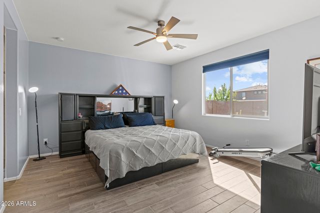 18625 W SELDON Lane, Waddell, AZ 85355