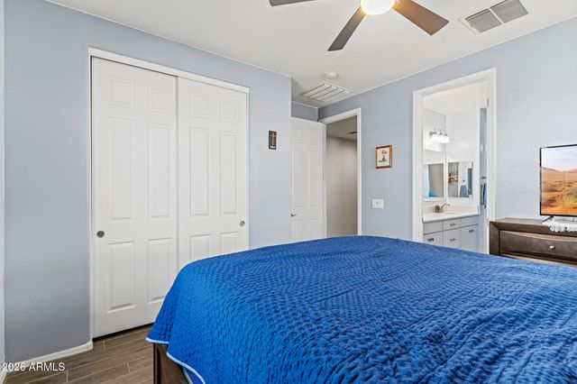 18625 W SELDON Lane, Waddell, AZ 85355