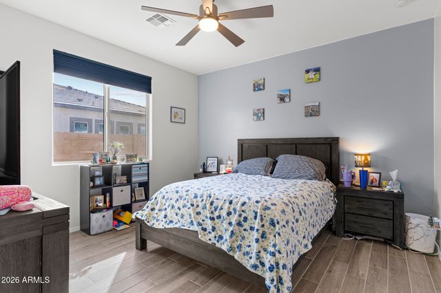 18625 W SELDON Lane, Waddell, AZ 85355