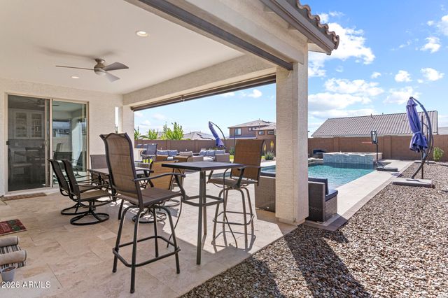 18625 W SELDON Lane, Waddell, AZ 85355