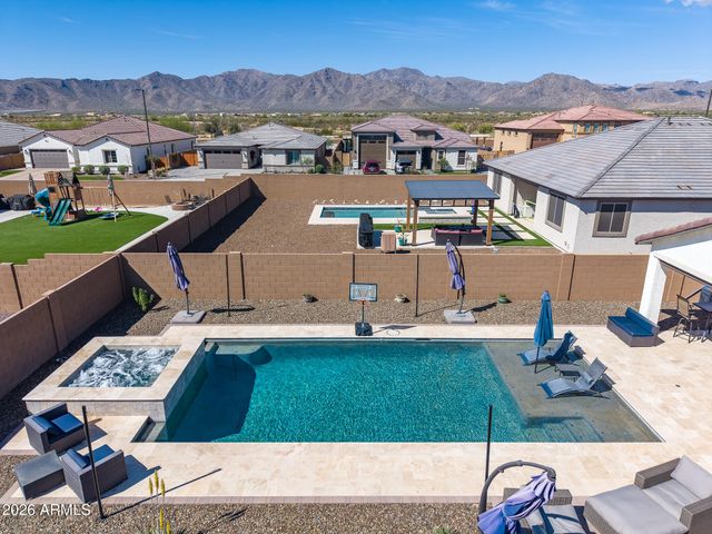 18625 W SELDON Lane, Waddell, AZ 85355